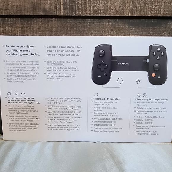 NEW Backbone One (Lightning) with Game Pass Mobile Gaming Controller for iPhone - Picture 2 of 7